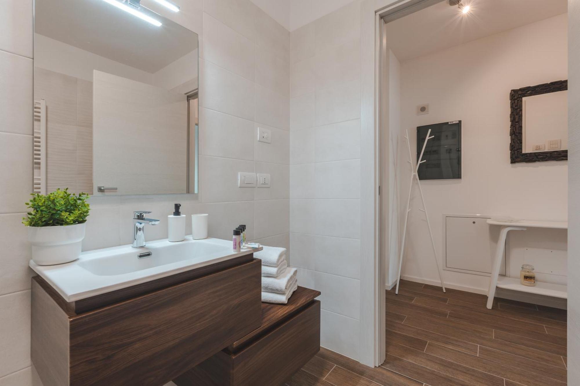Jr Suite Premium - Terrace - Wi-Fi - Public Parking Trieste Esterno foto